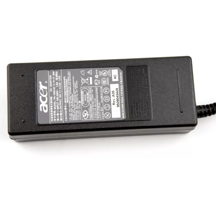 02 641 jpg CHARGEUR ACER 19V-4.74A